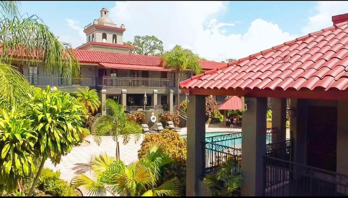 Red Roof Inn Plus & Suites Tampa Exterior photo